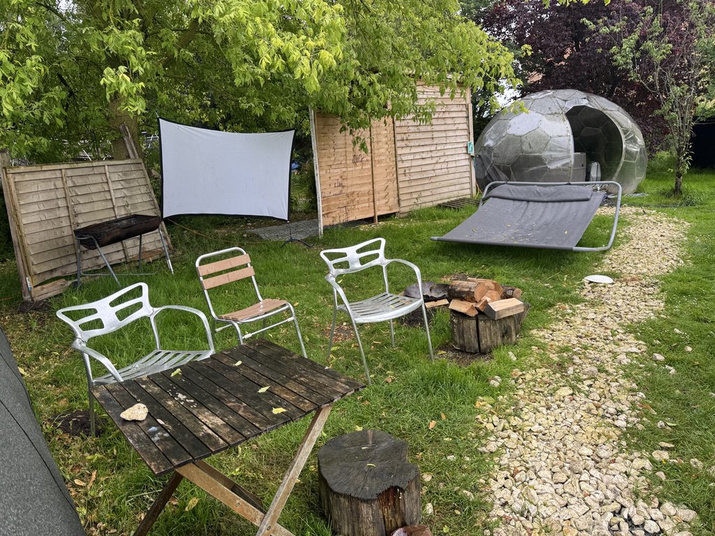 D1 bbq — 7.5/10 Guest Ready