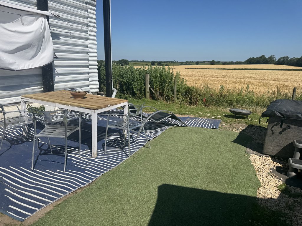 D1 bbq — 8.5/10 Guest Ready