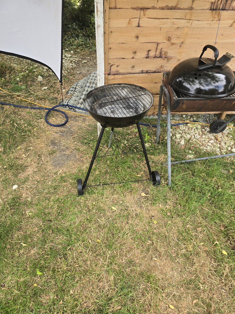 D1 bbq — 7.0/10 Guest Ready