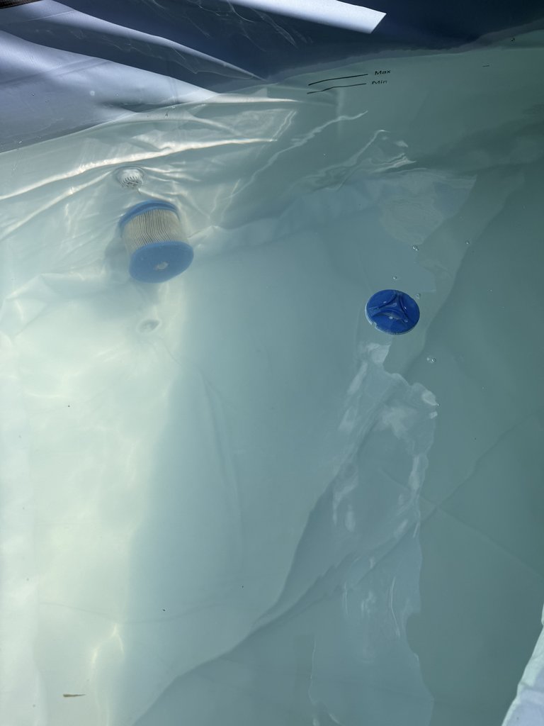 D1 hottub — 8.2/10 Guest Ready
