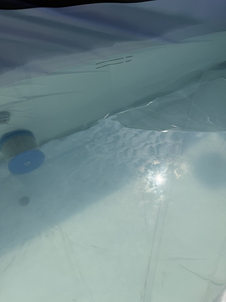 D1 hottub — 8.8/10 Guest Ready
