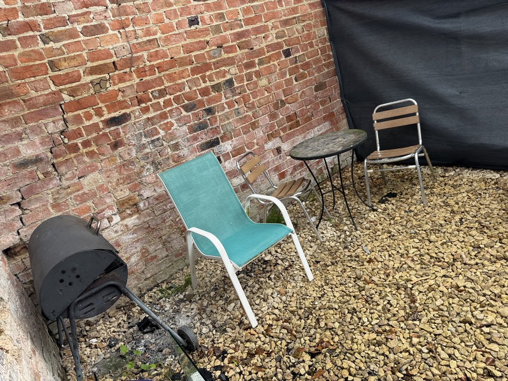 D2 bbq — 8.5/10 Guest Ready