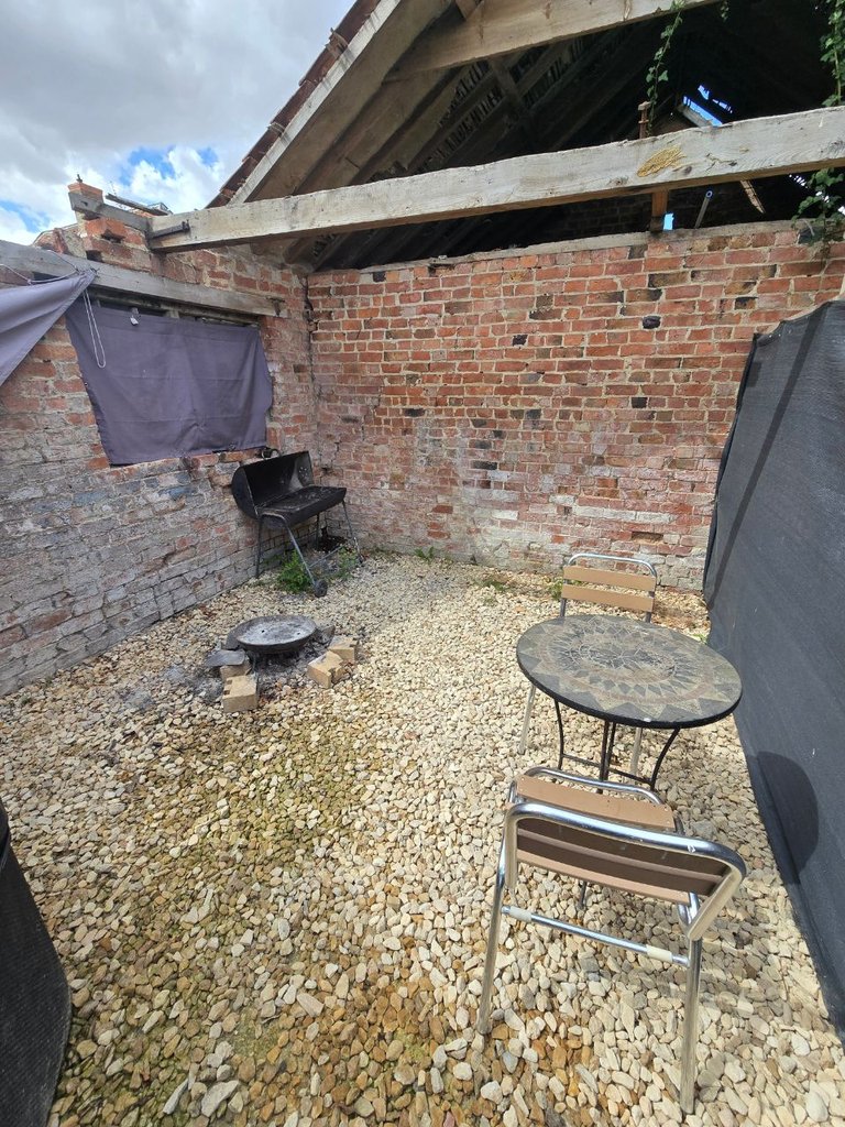 D2 bbq — 8.5/10 Guest Ready
