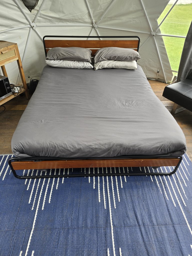 D2 bedding — 8.0/10 Guest Ready