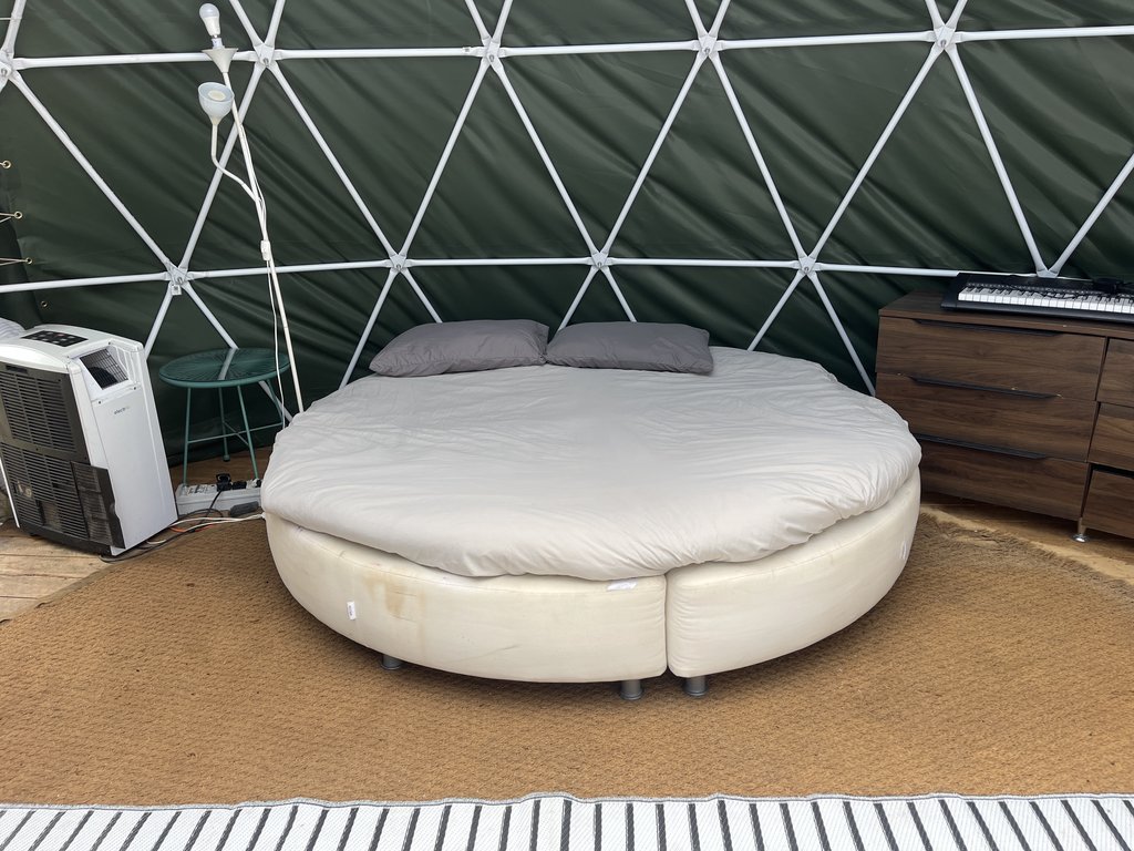 D3 bedding — 7.5/10 Guest Ready