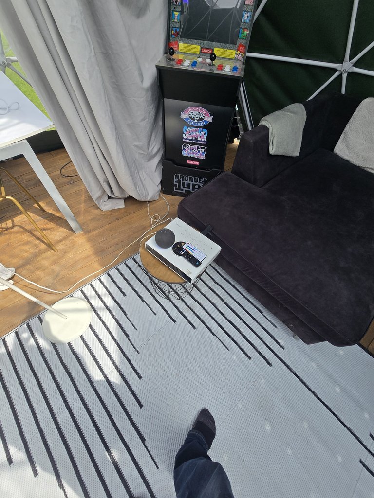 D3 remote — 7.5/10 Guest Ready