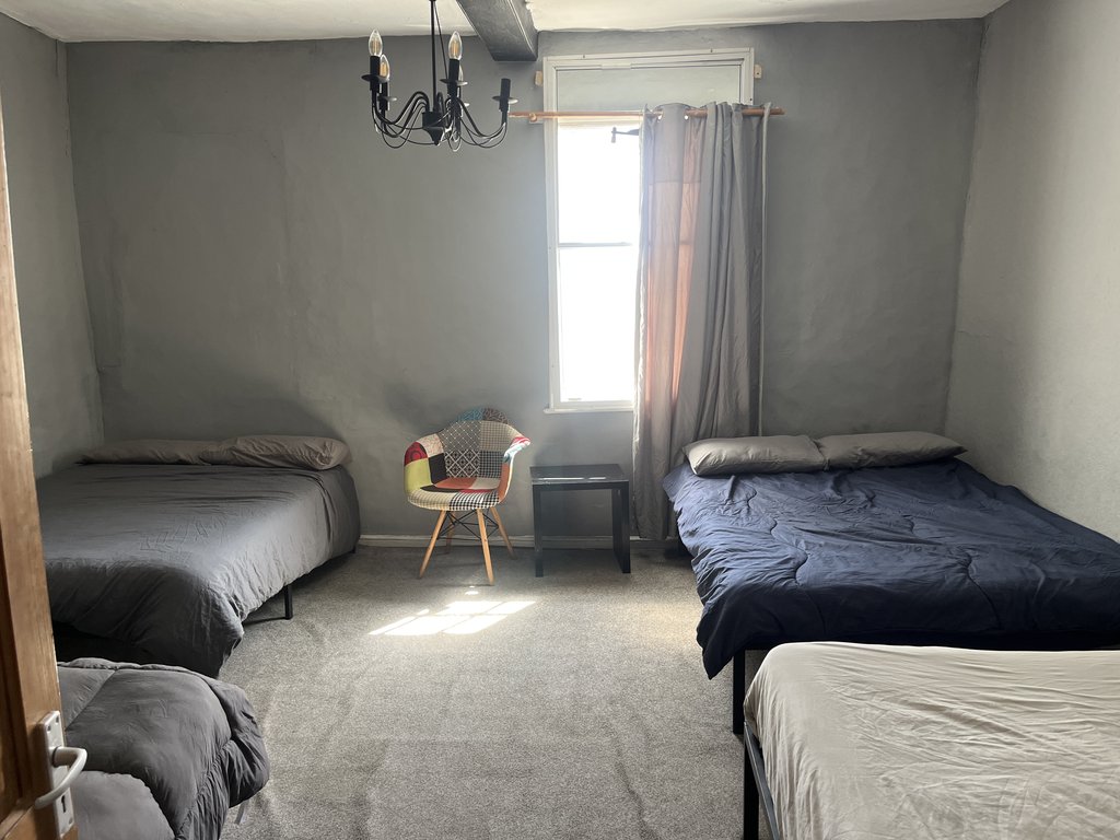 Cottage bedding — 7.0/10 Guest Ready