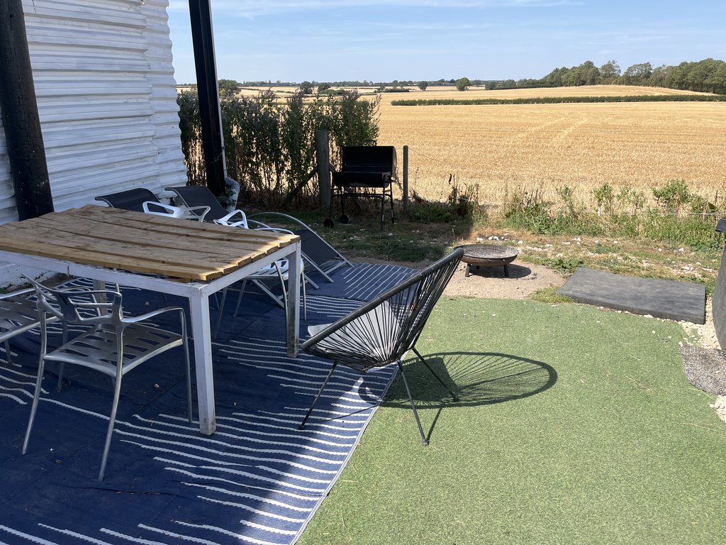 D1 bbq — 8.0/10 Guest Ready