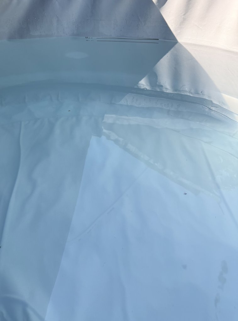 D2 hottub — 8.0/10 Guest Ready