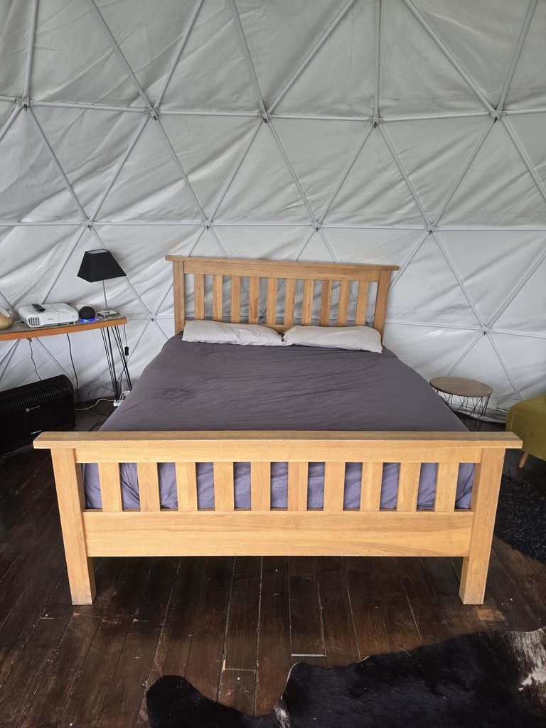 D1 bedding — 8.5/10 Guest Ready