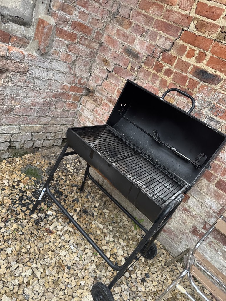 D2 bbq — 8.5/10 Guest Ready