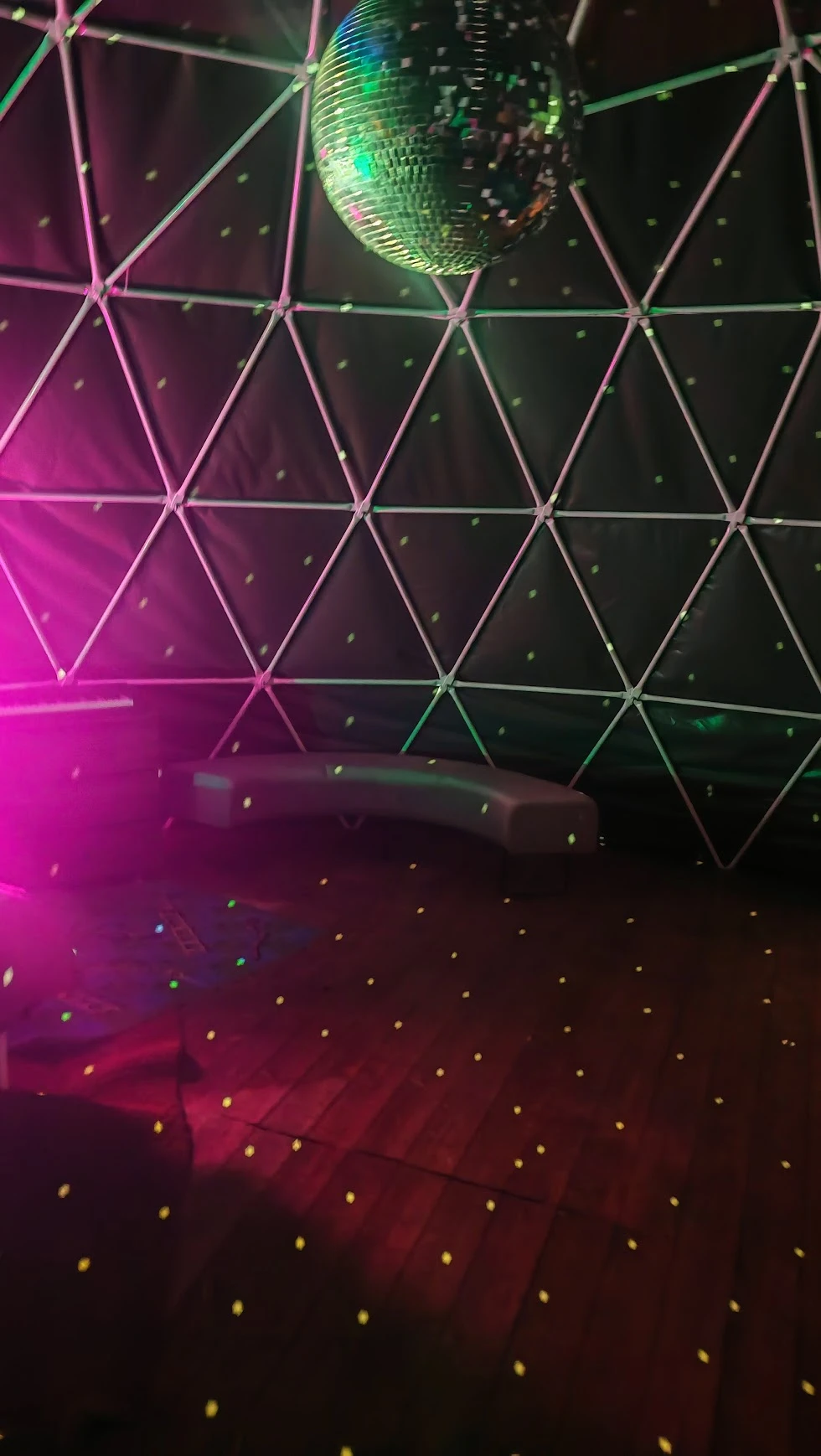 Mirror ball in the dome